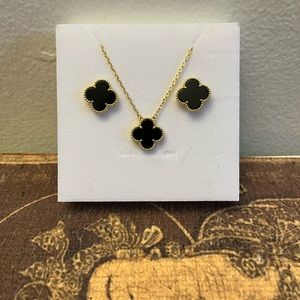 💎💎VCA style clover necklace and earrings set💎💎